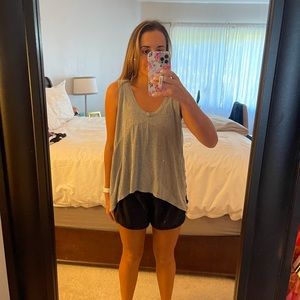 Gray tank top